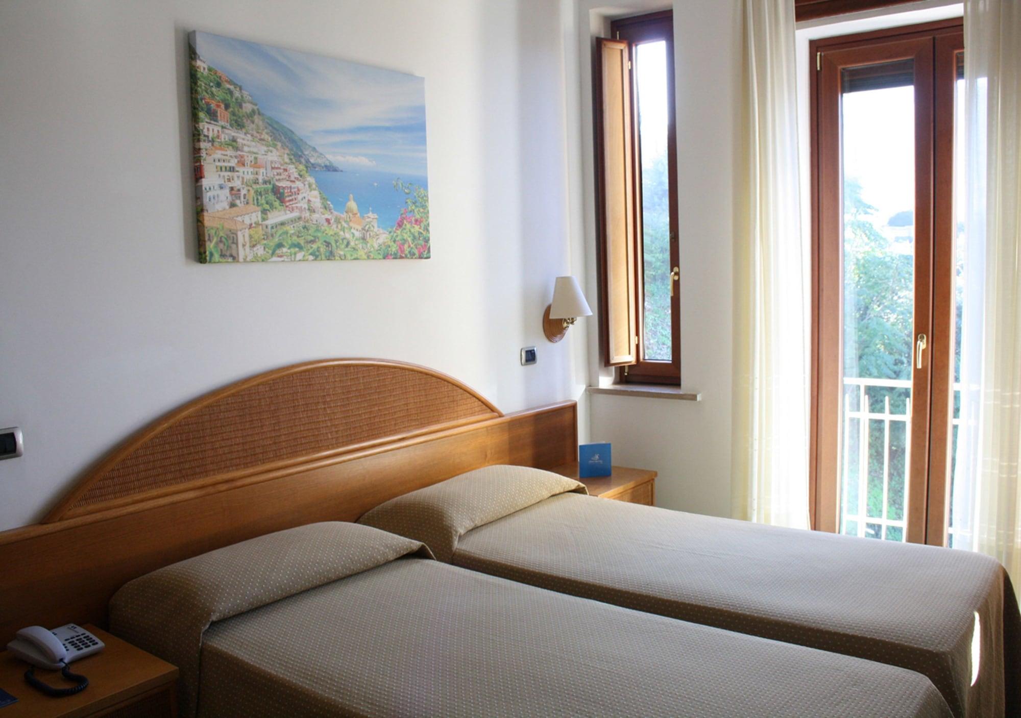 Hotel Sporting Vico Equense Esterno foto