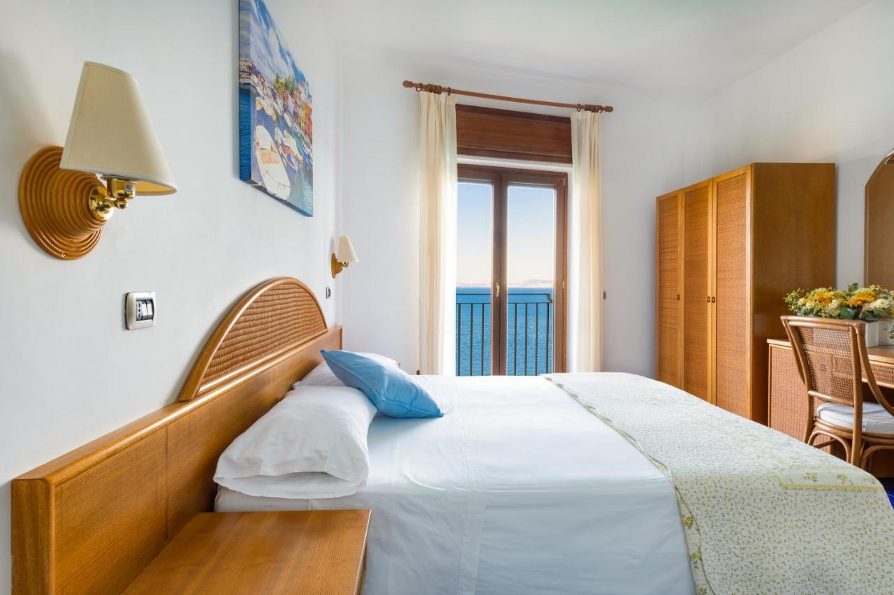 Hotel Sporting Vico Equense Esterno foto