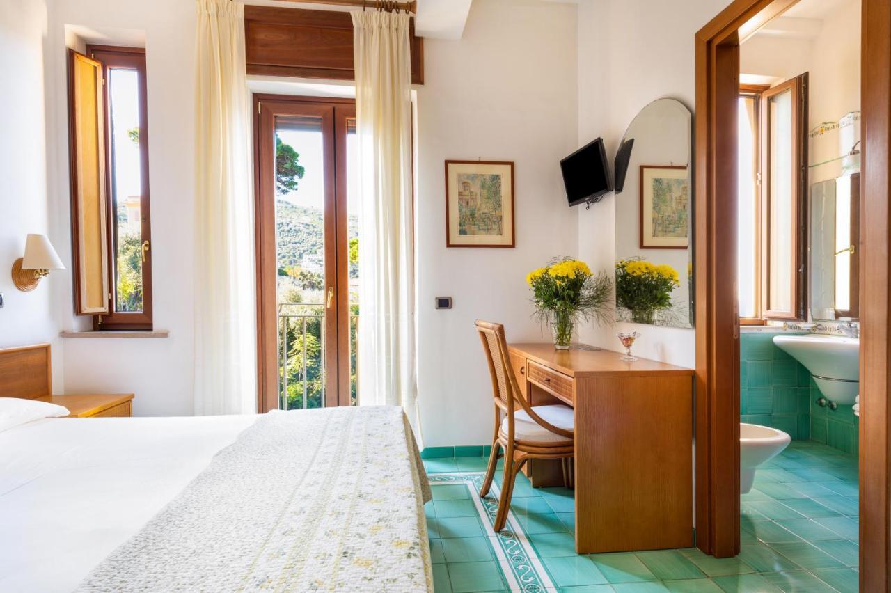 Hotel Sporting Vico Equense Esterno foto