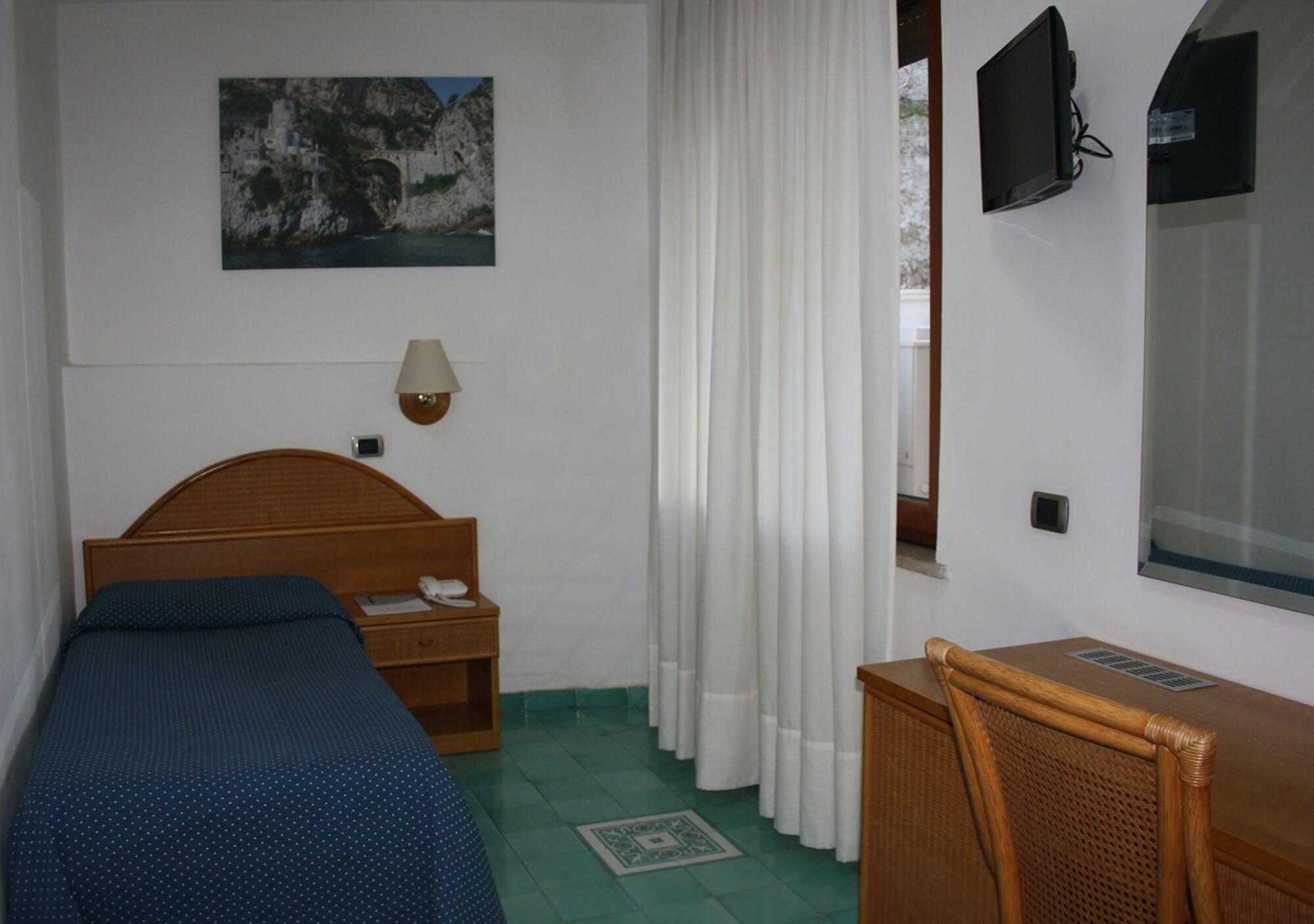 Hotel Sporting Vico Equense Esterno foto