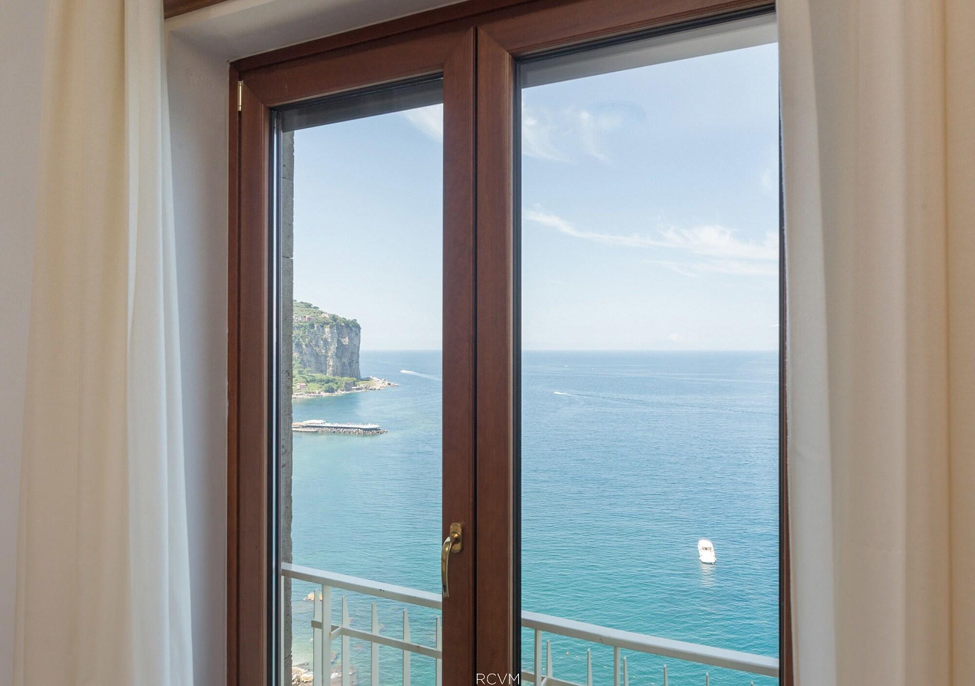 Hotel Sporting Vico Equense Esterno foto