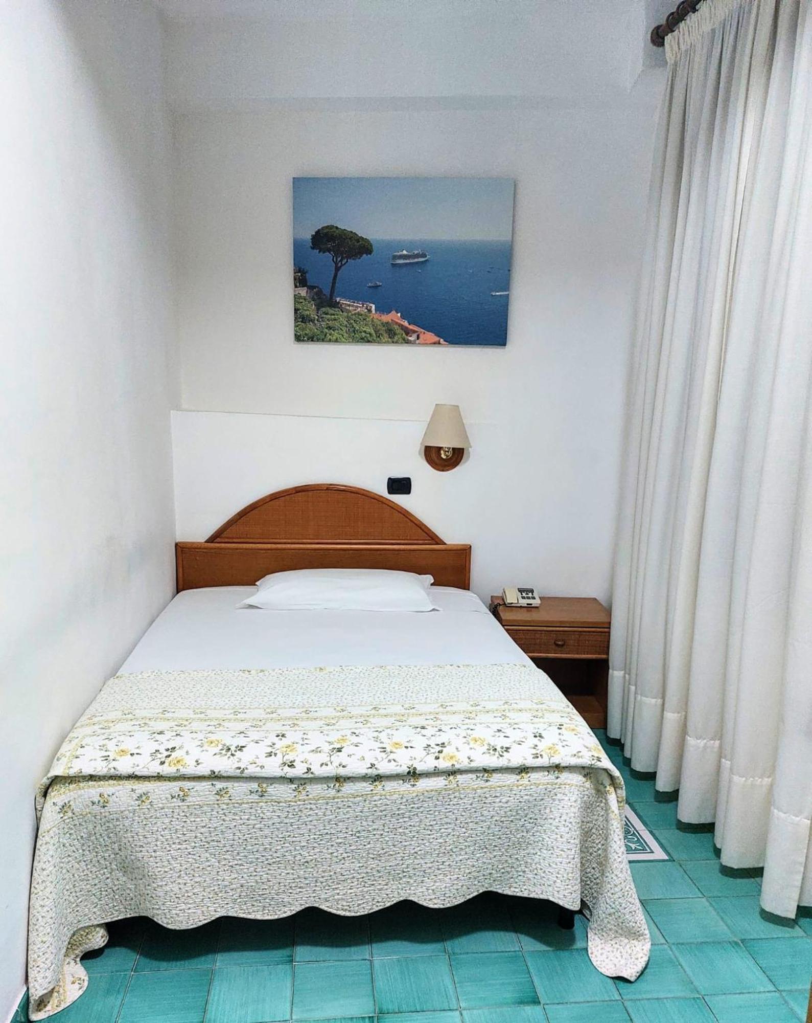Hotel Sporting Vico Equense Esterno foto